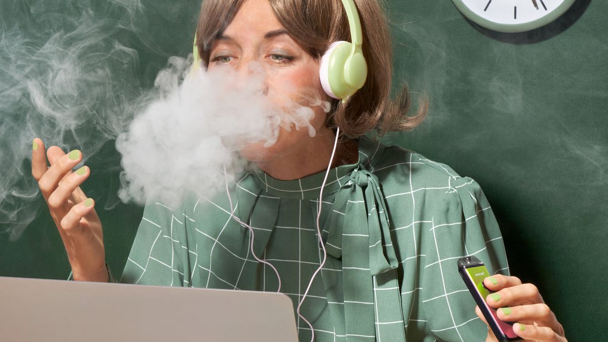 Woah, The Quirky Engineer Just Hit his Vape on the Company Earnings Call!